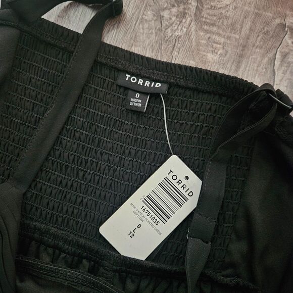 Torrid Maxi Chiffon Pleated Dress - Picture 5 of 5